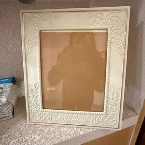 LENOX 50th Anniversary Decorative Picture Frame in Cream